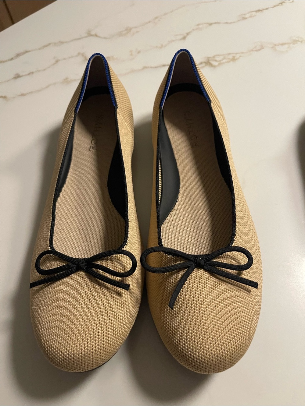 WOmen’s Rothy’s Classic Beige Ballet Flats with Black Trim and Bow sz 12M